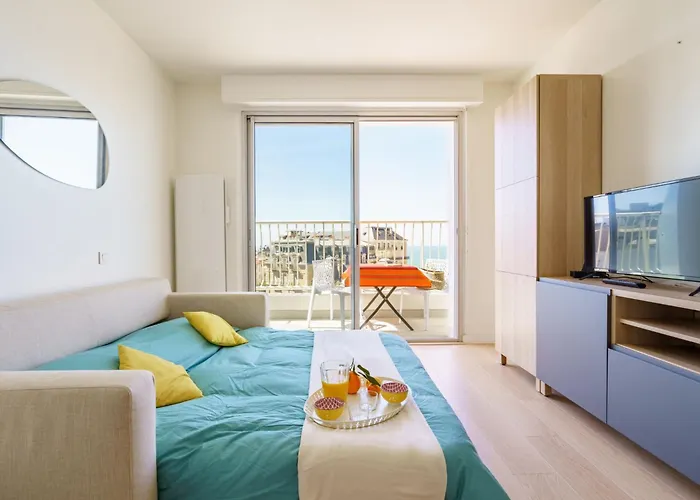 Apartment Bellevue Clemenceau-3 By Interhome Biarritz
